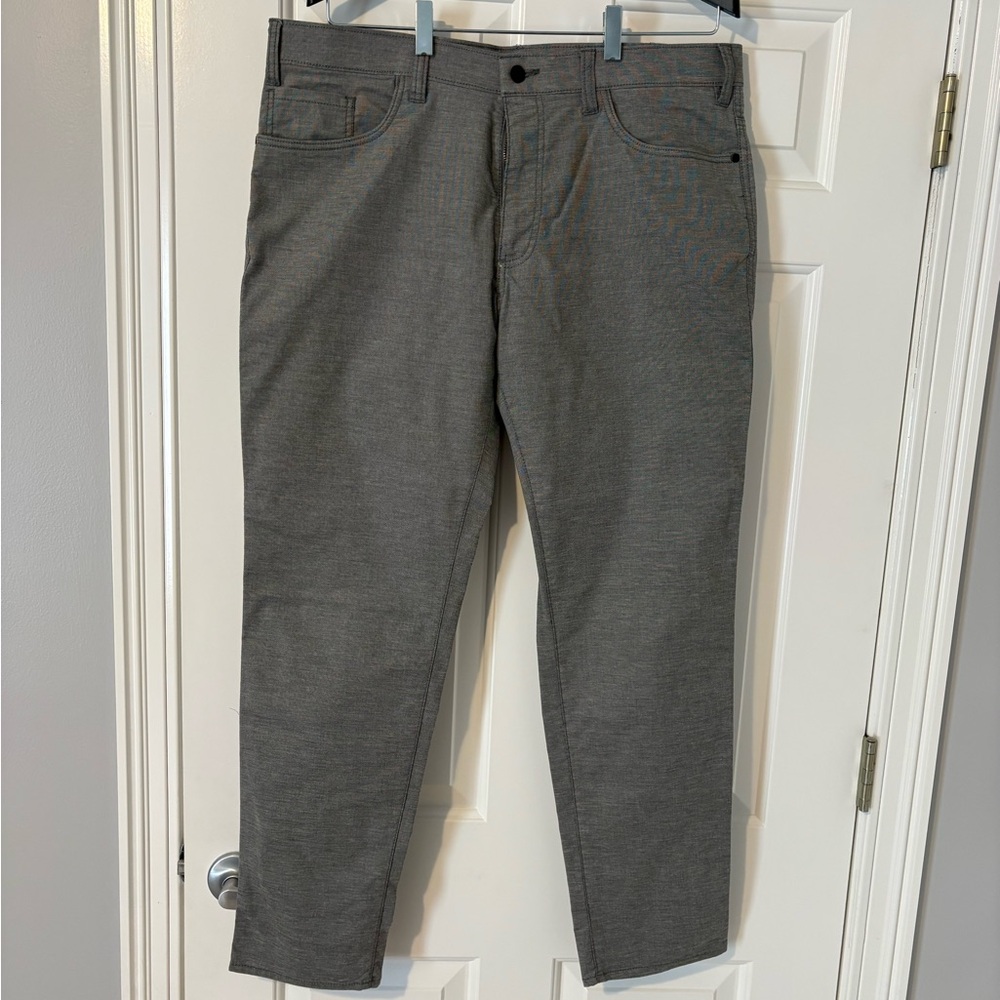 Haggar active series city flex gray Casual Pants. Not worn much.  38x32 slim fit